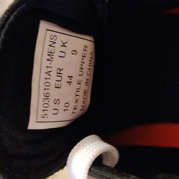 NEW!!! LEVI’S STRAUSS CANVAS SNEAKER - SZ 10 - Picture 6 of 7